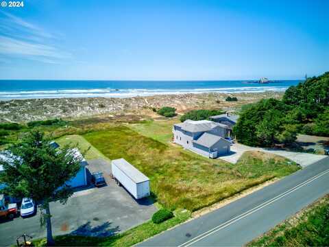 3446 BEACH LOOP DR, Bandon, OR 97411