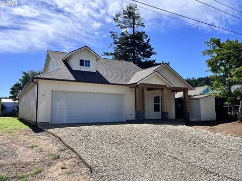 557 11th ST, Port Orford, OR 97465