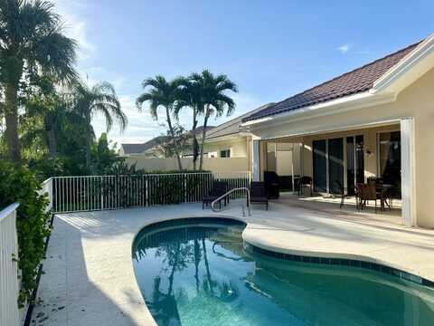 8262 Dominica Place, Wellington, FL 33414