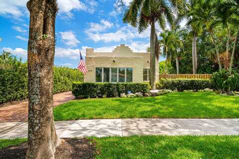 813 Avon Road, West Palm Beach, FL 33401