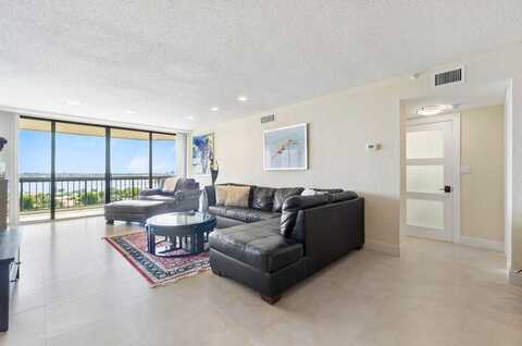 1900 Consulate Place, West Palm Beach, FL 33401