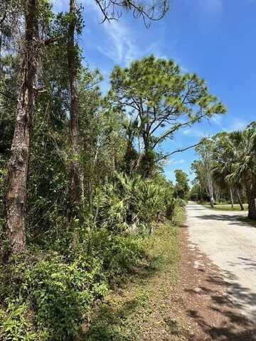 000 Shanas Trail, Port Saint Lucie, FL 34952