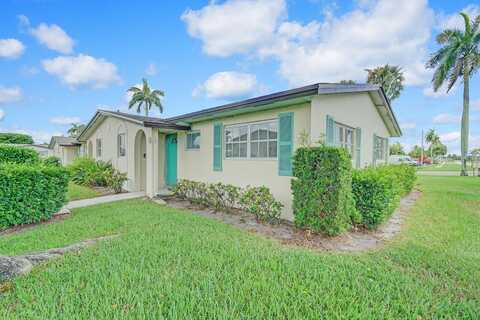 2960 Ashley Drive E, West Palm Beach, FL 33415