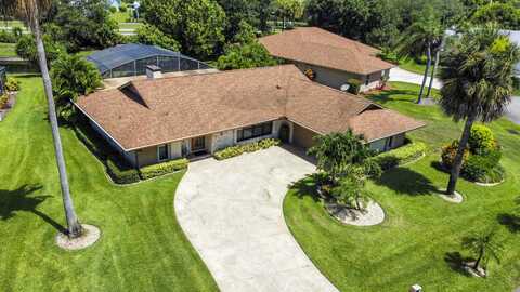 6541 SE Nantucket Court, Hobe Sound, FL 33455