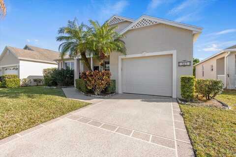 565 NW Cortina Lane, Port Saint Lucie, FL 34986