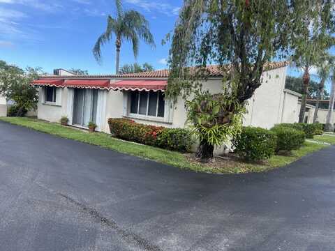 2541 Boundbrook Boulevard, Palm Springs, FL 33406