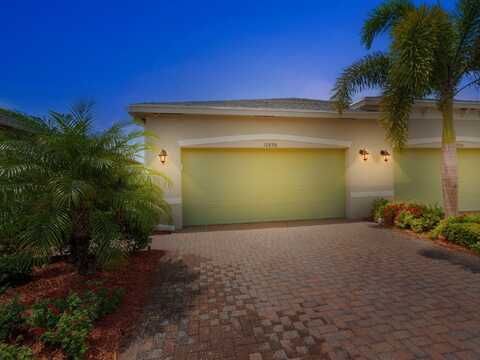 12898 SW Lake Fern Circle, Port Saint Lucie, FL 34987