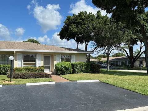 8871 Warwick Drive, Boca Raton, FL 33433