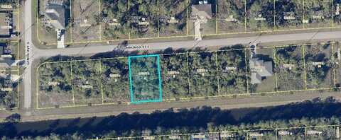 1112 Cummings Street E, Lehigh Acres, FL 33974