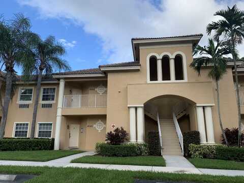 8393 Mulligan Circle, Port Saint Lucie, FL 34986