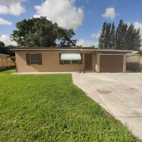 2307 Elizabeth Avenue, Fort Pierce, FL 34982