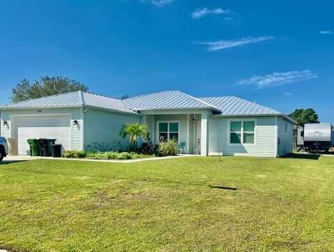 5330 NW Nekoma Street, Port Saint Lucie, FL 34983