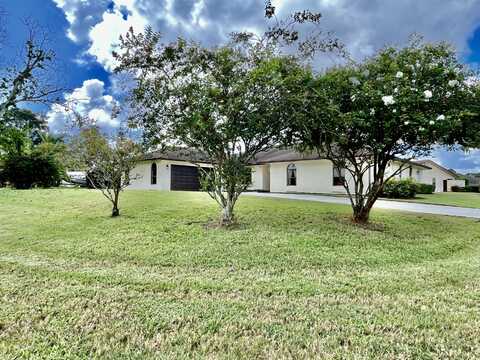 771 NE Jordan Terrace, Port Saint Lucie, FL 34983