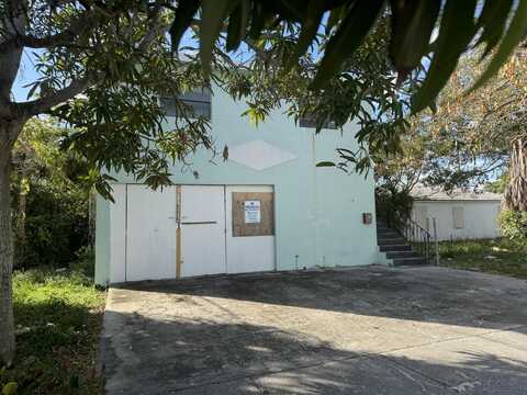 413 N Sapodilla Avenue, West Palm Beach, FL 33401