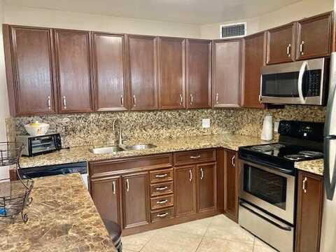 4049 Wolverton C, Boca Raton, FL 33434