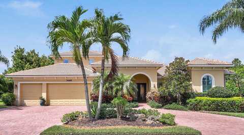 7668 SE Laque Circle, Stuart, FL 34997