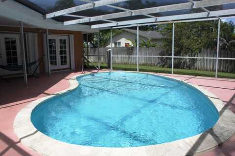 25 W Palm Avenue, Lake Worth, FL 33467