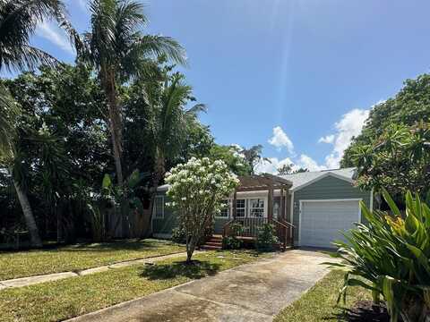 3713 N Flagler Drive, West Palm Beach, FL 33407