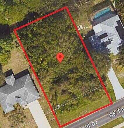 337 SE Thornhill Drive, Port Saint Lucie, FL 34983