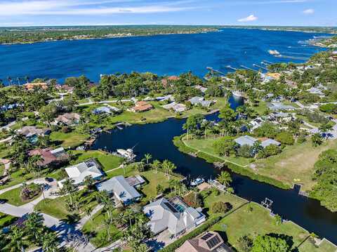 1719 NW River Trail, Stuart, FL 34994