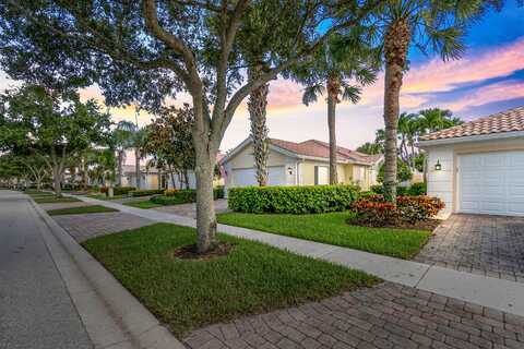 8154 Montserrat Place, Wellington, FL 33414