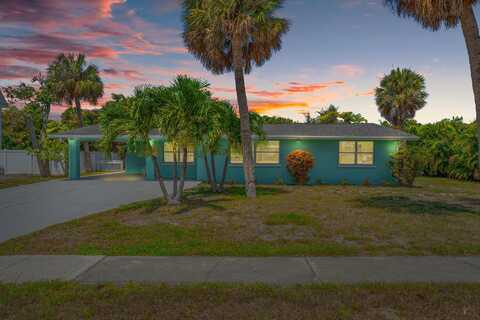 214 85th Street, Holmes Beach, FL 34217