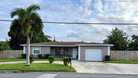 216 NW 4th Avenue, Boynton Beach, FL 33435