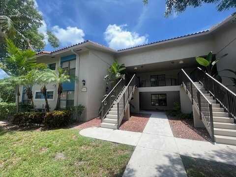 1700 Windorah Way, West Palm Beach, FL 33411