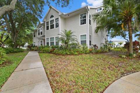 1914 Westminster Circle, Vero Beach, FL 32966