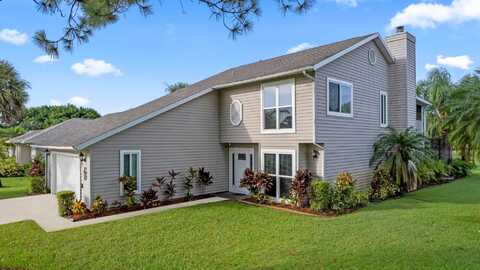 4332 Gator Trace Circle, Fort Pierce, FL 34982