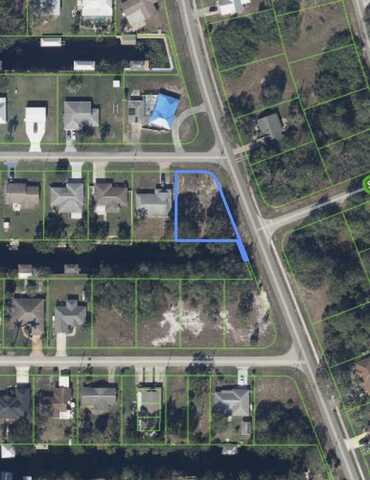 100 Honeycomb Avenue, Lake Placid, FL 33852