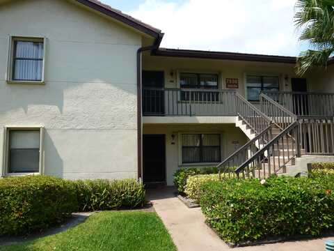 7586 Tahiti Lane, Lake Worth, FL 33467