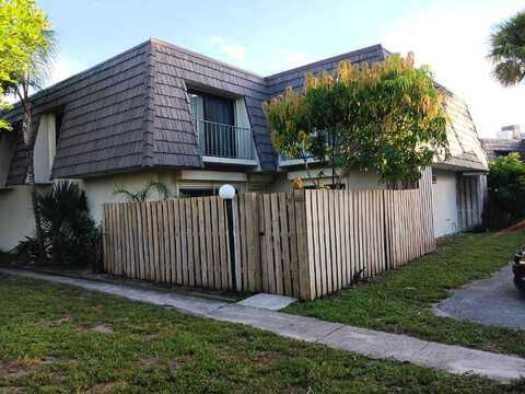 1907 N Congress Avenue, West Palm Beach, FL 33401