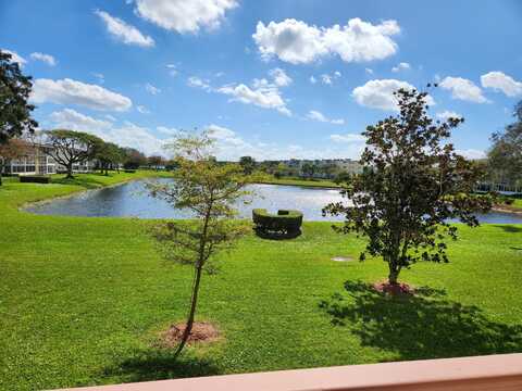 65 Preston B, Boca Raton, FL 33434