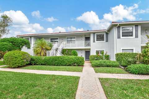 32 Southport Lane, Boynton Beach, FL 33436