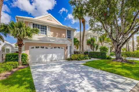 17 Selby Lane, Palm Beach Gardens, FL 33418