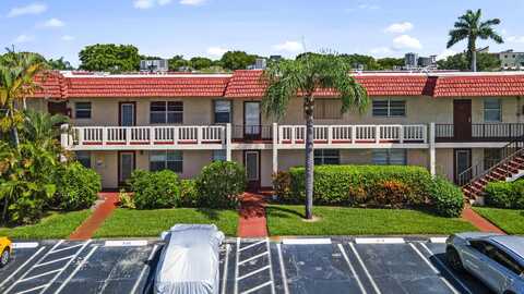 3 Abbey Lane, Delray Beach, FL 33446