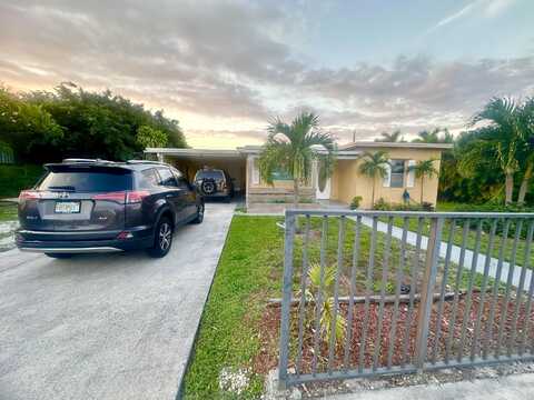 1136 W 7th Street, Riviera Beach, FL 33404