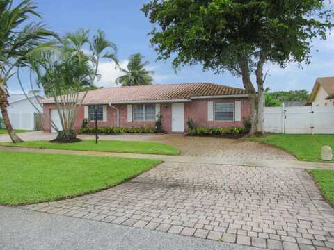 19307 Delaware Court, Boca Raton, FL 33434