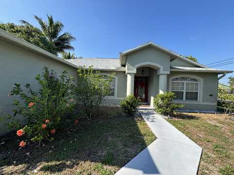 1042 SW Janette Avenue, Port Saint Lucie, FL 34953