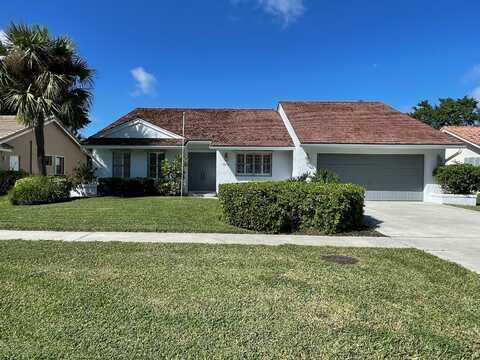 7619 W Country Club Boulevard, Boca Raton, FL 33487