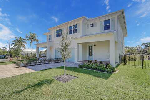 4629 SE Manatee Lane, Port Salerno, FL 34992