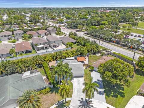 6646 Lawrence Woods Court, Lake Worth, FL 33462