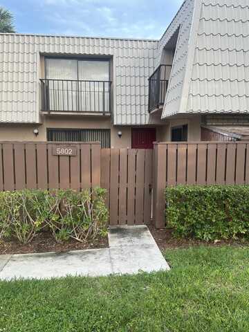 5802 58th Way, West Palm Beach, FL 33409