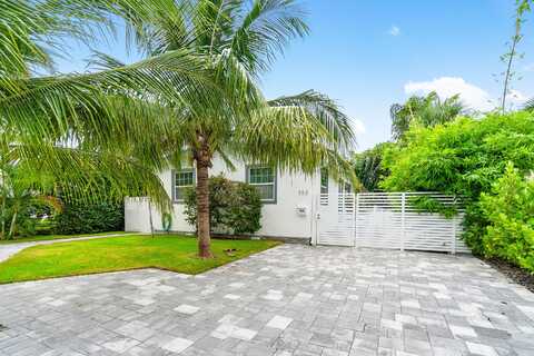 353 E Lakewood Road, West Palm Beach, FL 33405