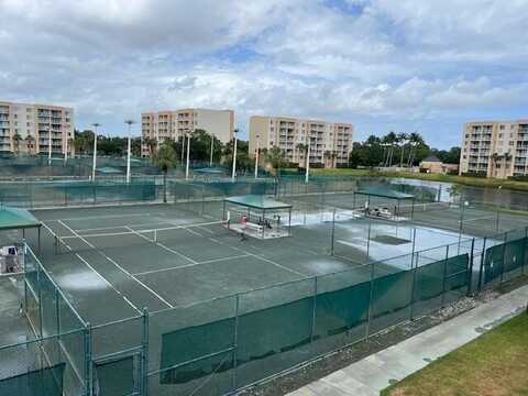 2820 Tennis Club Drive, West Palm Beach, FL 33417