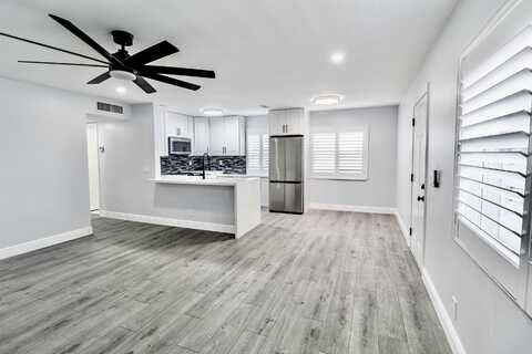 29 Burgundy A, Delray Beach, FL 33484