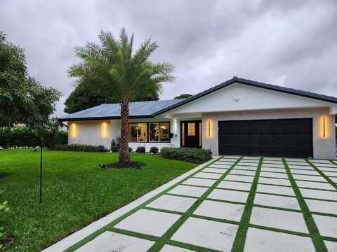 1001 NW 4th Court, Boca Raton, FL 33432