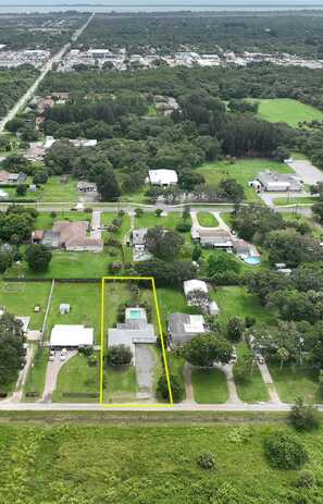 4580 Elm Avenue, Fort Pierce, FL 34982