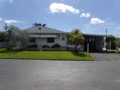 8948 W Shady Lane, Boynton Beach, FL 33436